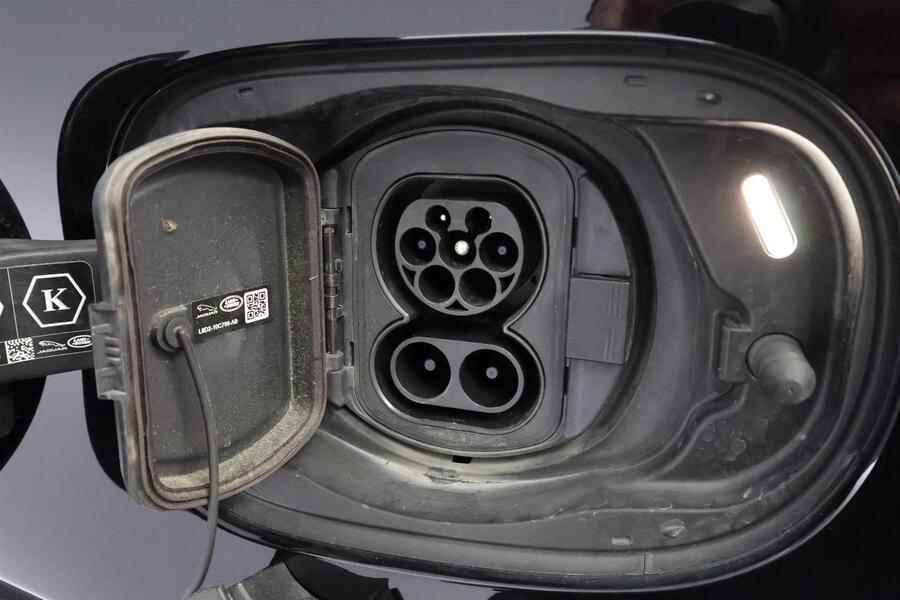 Land Rover Defender vaihtoauto