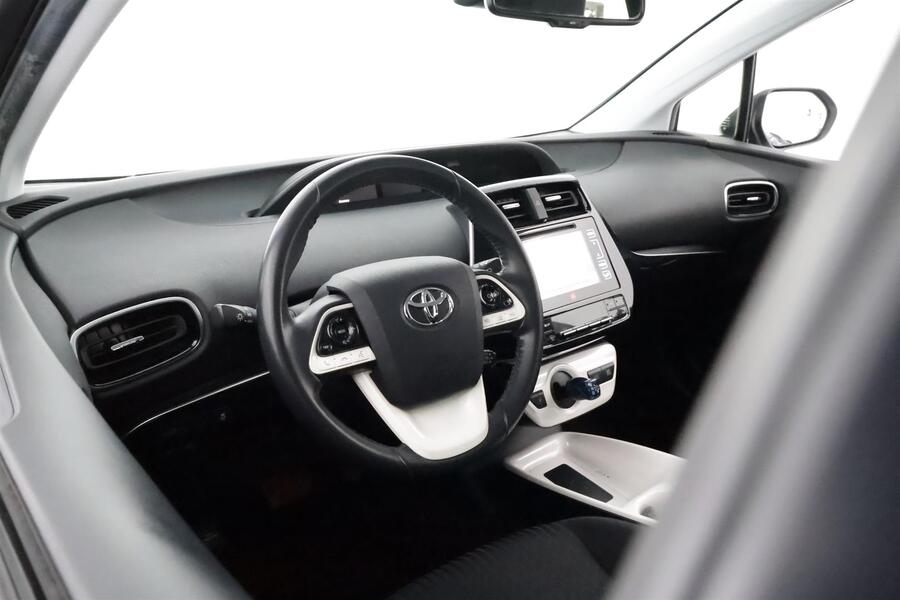 Toyota Prius vaihtoauto