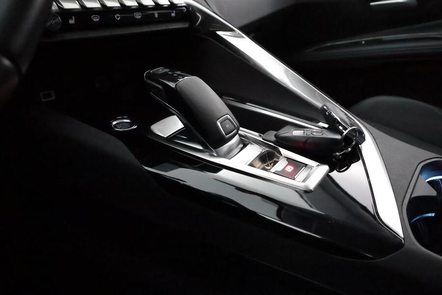 Peugeot 5008 vaihtoauto