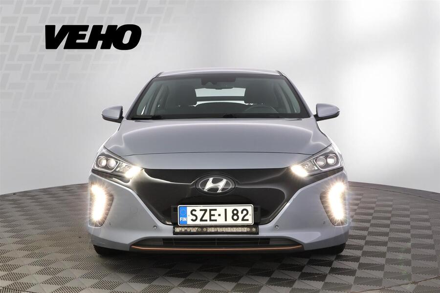 Hyundai IONIQ electric vaihtoauto