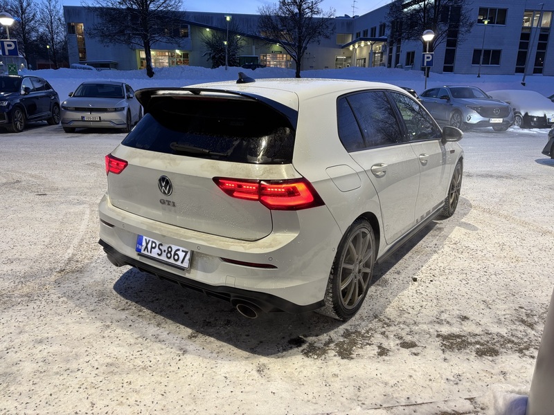 Volkswagen Golf vaihtoauto