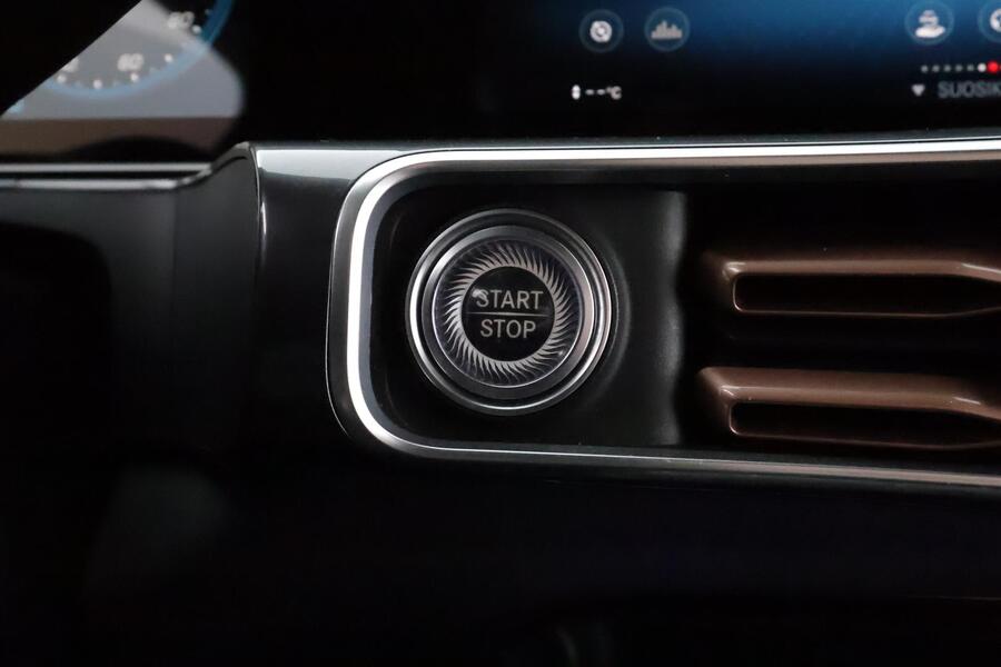 Mercedes-Benz EQC vaihtoauto