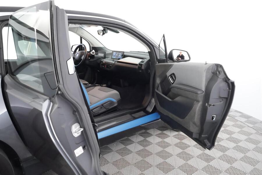 BMW i3 vaihtoauto