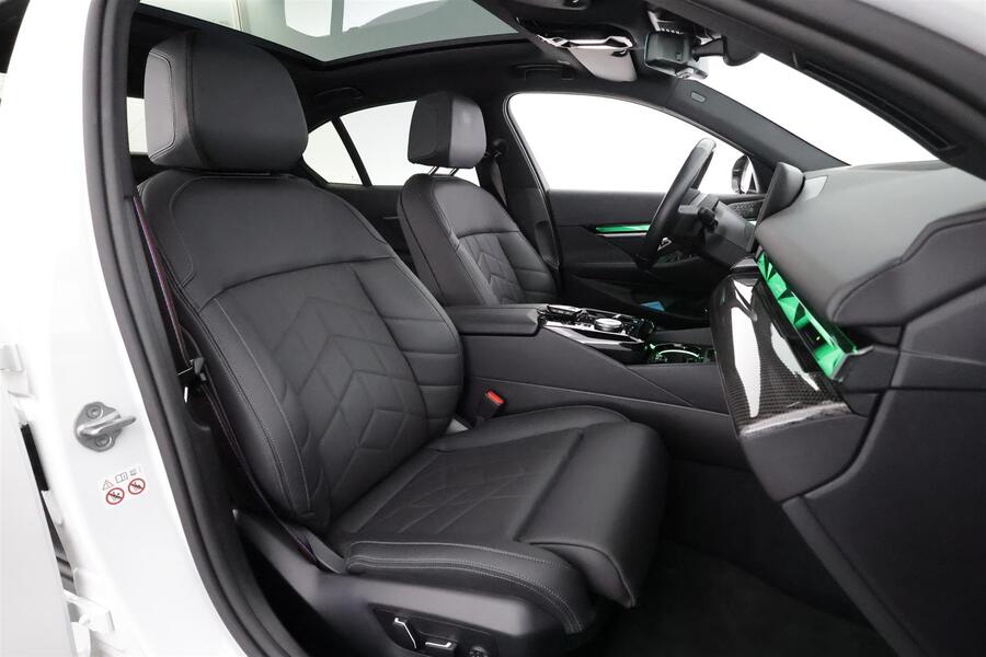 BMW i5 M60 vaihtoauto