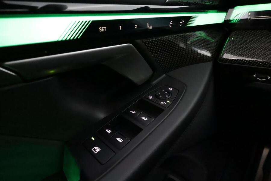 BMW i5 M60 vaihtoauto