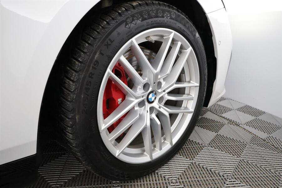 BMW i5 M60 vaihtoauto