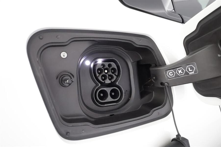 BMW i5 M60 vaihtoauto