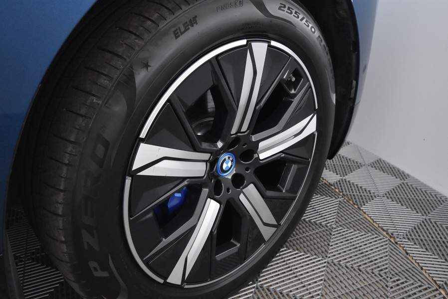 BMW iX M60 vaihtoauto