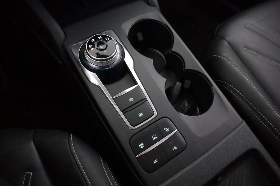 Ford Kuga vaihtoauto