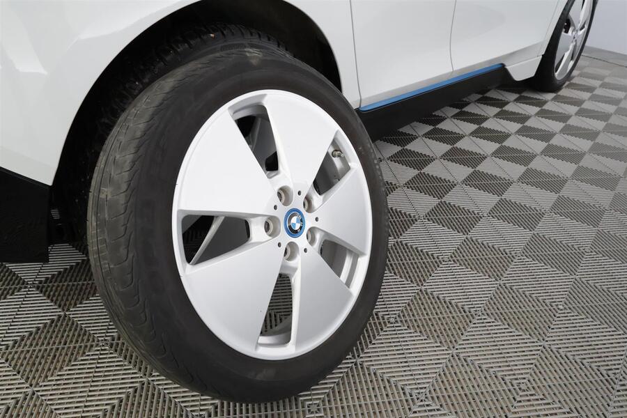 BMW i3 vaihtoauto