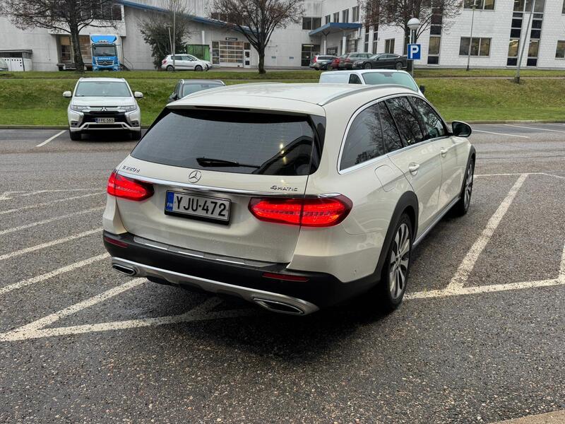 Mercedes-Benz E vaihtoauto