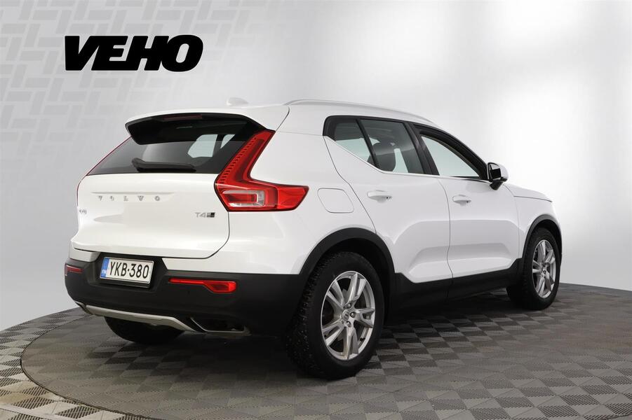 Volvo XC40 vaihtoauto