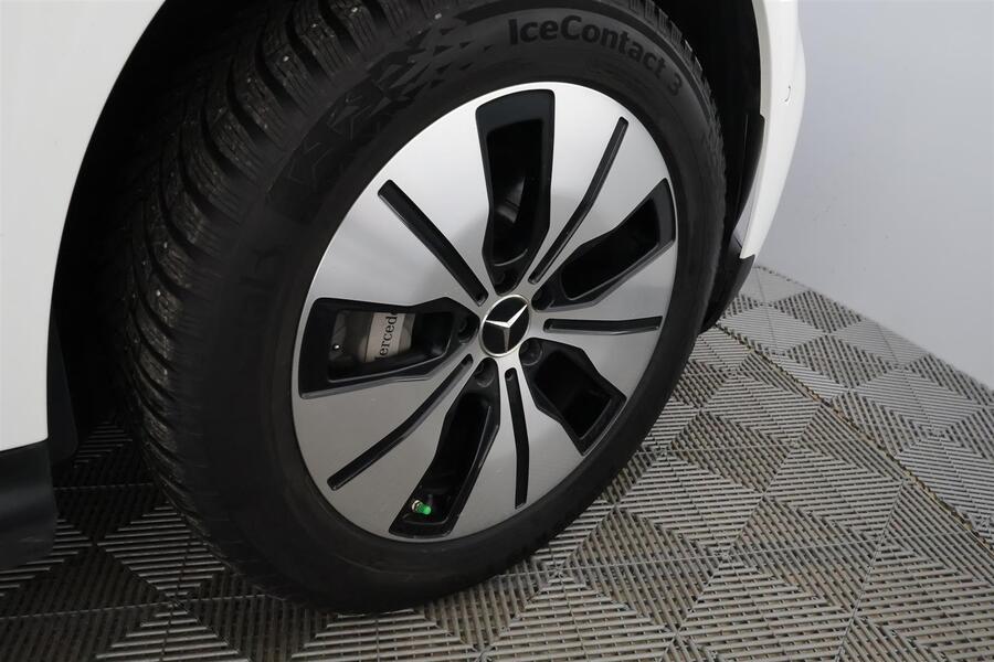 Mercedes-Benz EQC vaihtoauto