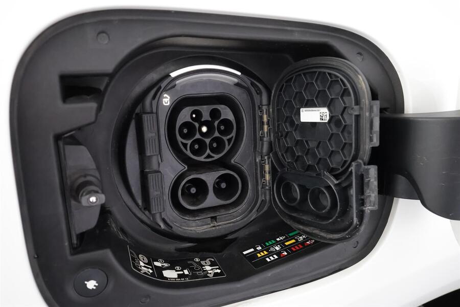 Mercedes-Benz EQC vaihtoauto