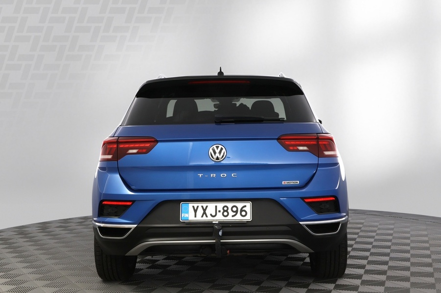 Volkswagen T-Roc vaihtoauto