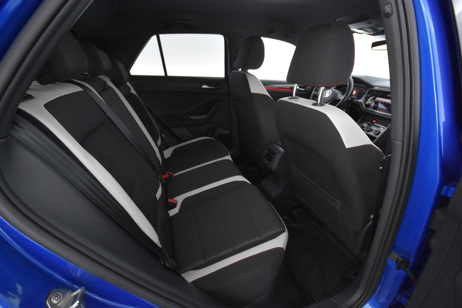 Volkswagen T-Roc vaihtoauto