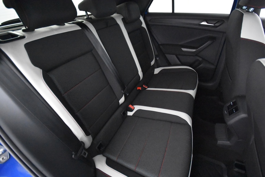 Volkswagen T-Roc vaihtoauto