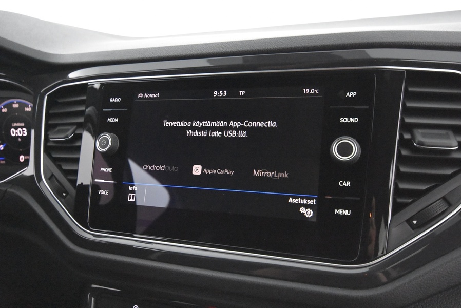 Volkswagen T-Roc vaihtoauto