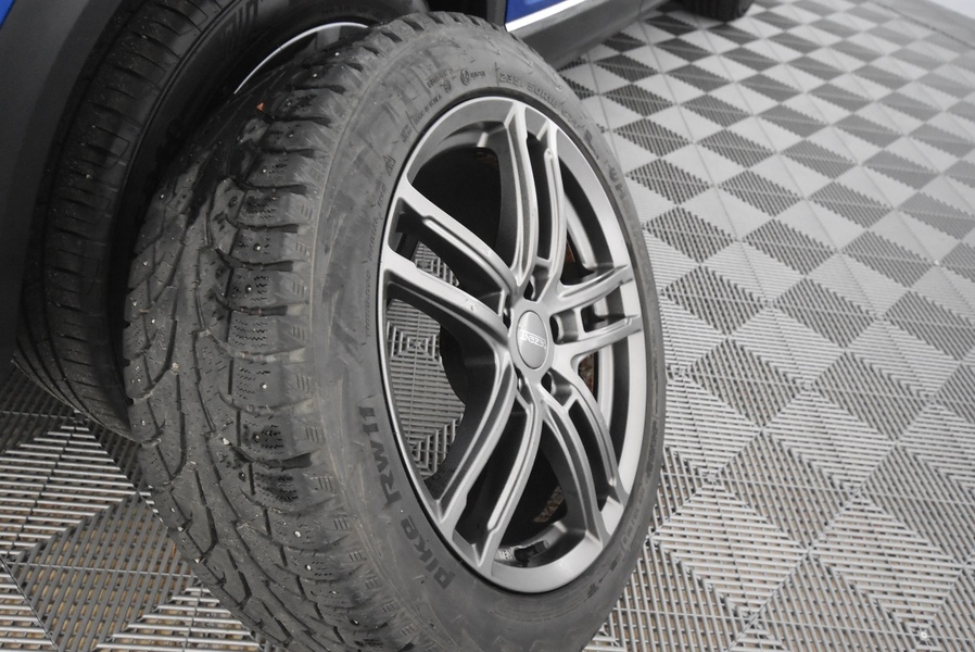 Volkswagen T-Roc vaihtoauto