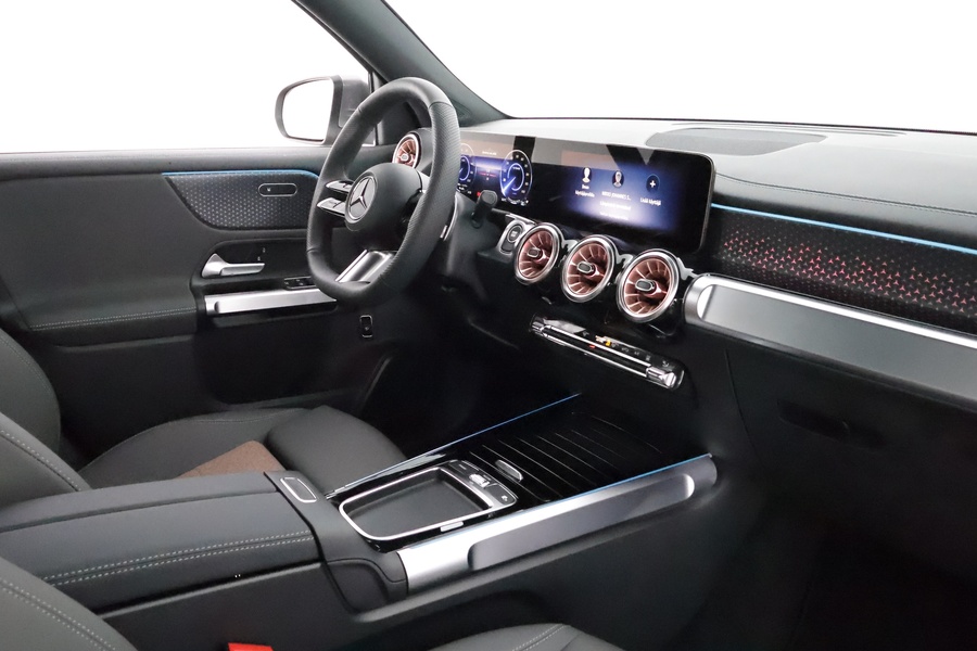 Mercedes-Benz EQB vaihtoauto