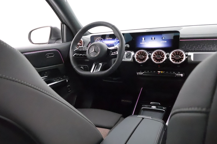 Mercedes-Benz EQB vaihtoauto