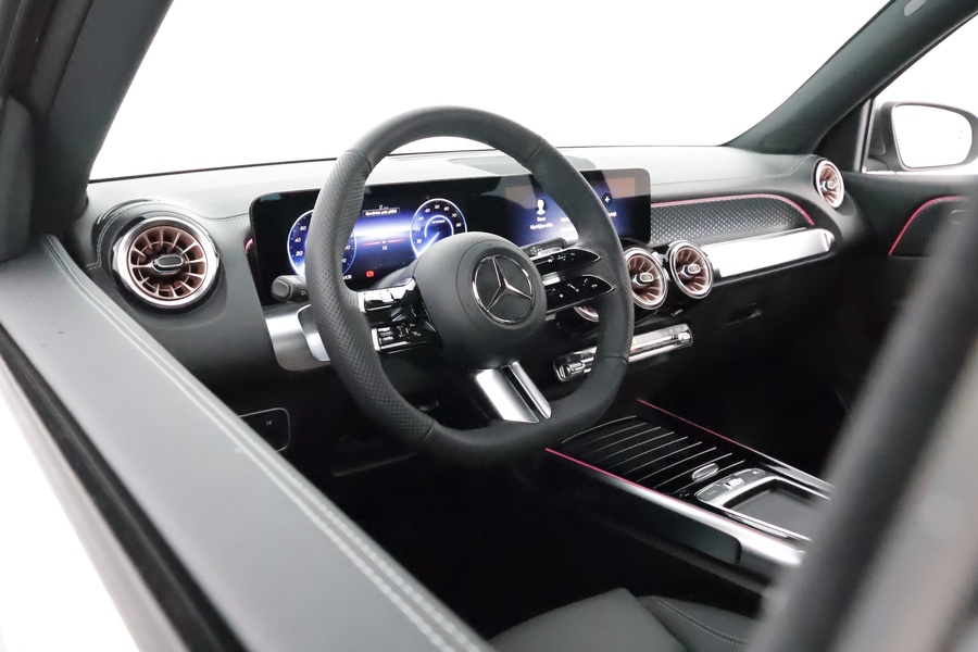Mercedes-Benz EQB vaihtoauto