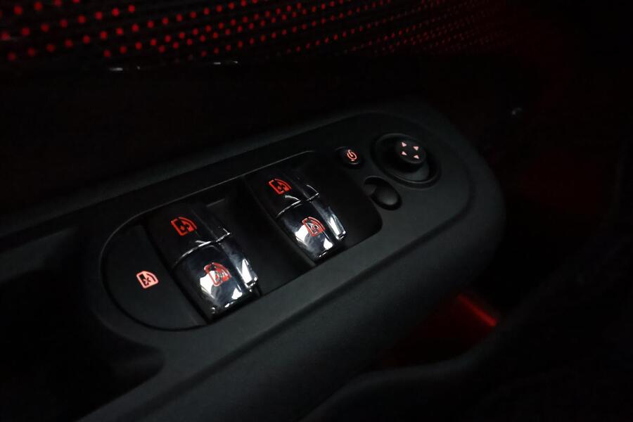 Mini Clubman vaihtoauto