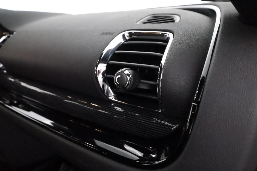 Mini Clubman vaihtoauto