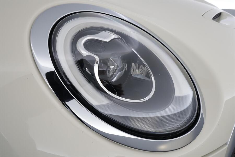 Mini Clubman vaihtoauto