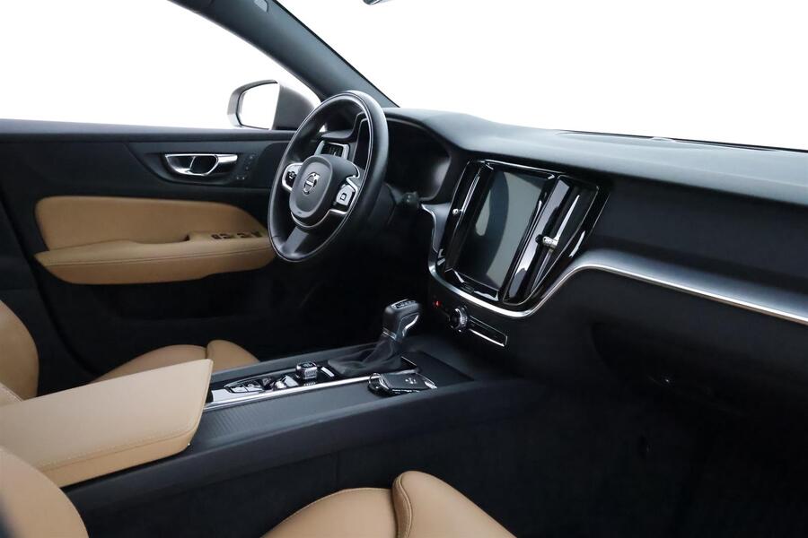 Volvo V60 Cross Country vaihtoauto
