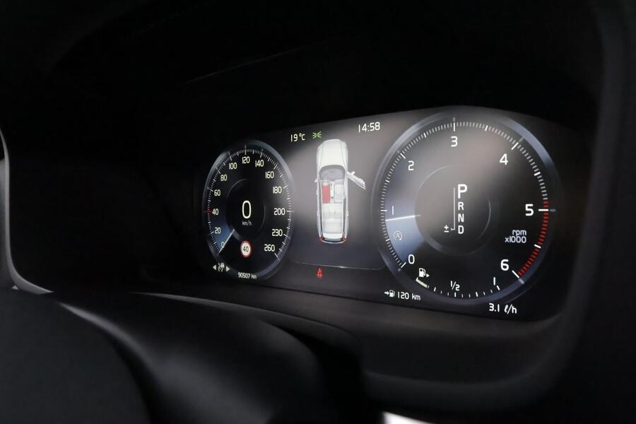 Volvo V60 Cross Country vaihtoauto