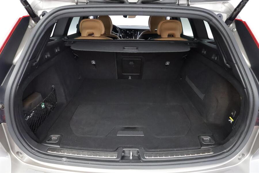 Volvo V60 Cross Country vaihtoauto