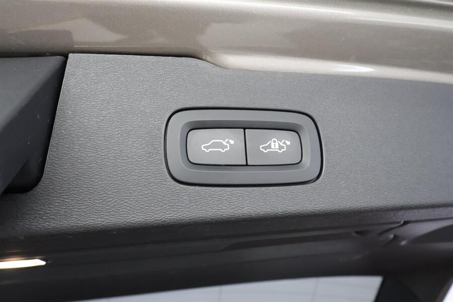 Volvo V60 Cross Country vaihtoauto
