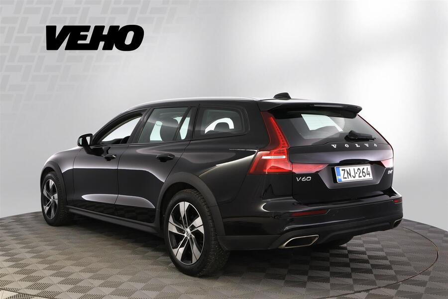 Volvo V60 Cross Country vaihtoauto