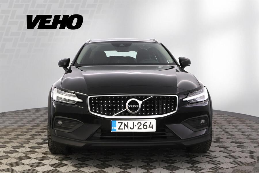 Volvo V60 Cross Country vaihtoauto