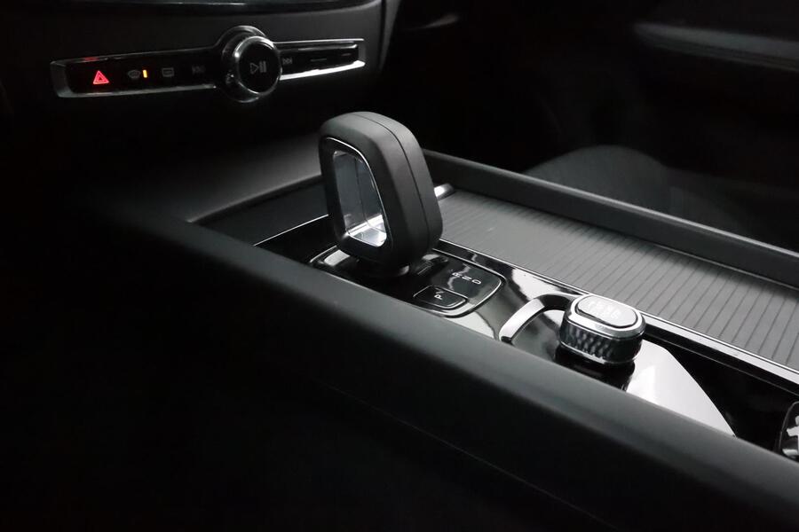 Volvo V60 Cross Country vaihtoauto