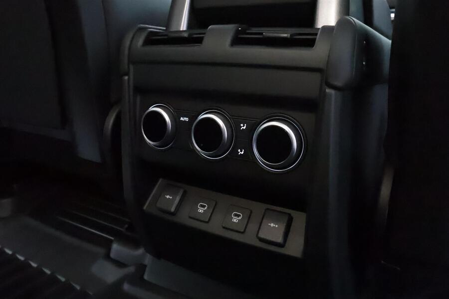 Land Rover Defender vaihtoauto