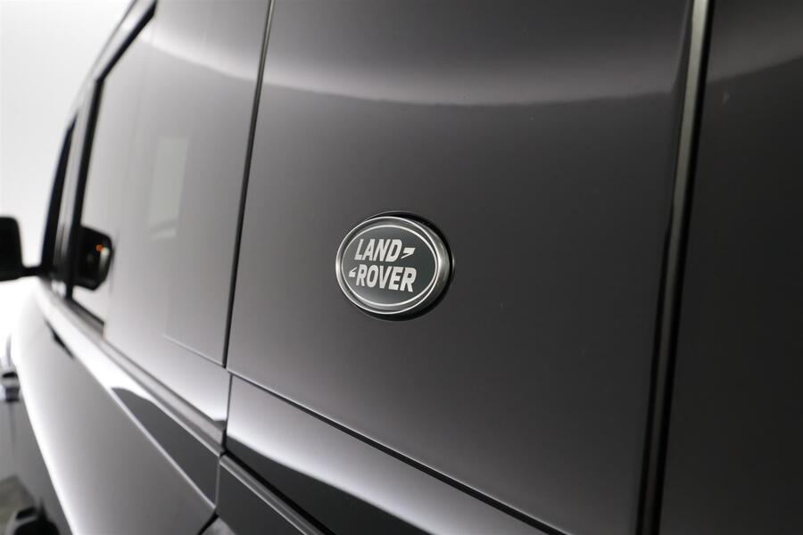 Land Rover Defender vaihtoauto