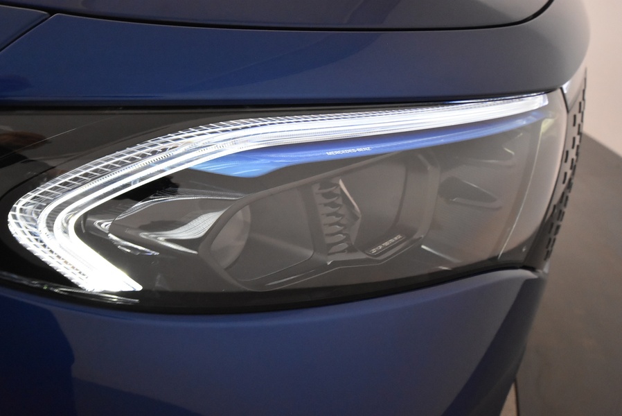 Mercedes-Benz EQB vaihtoauto