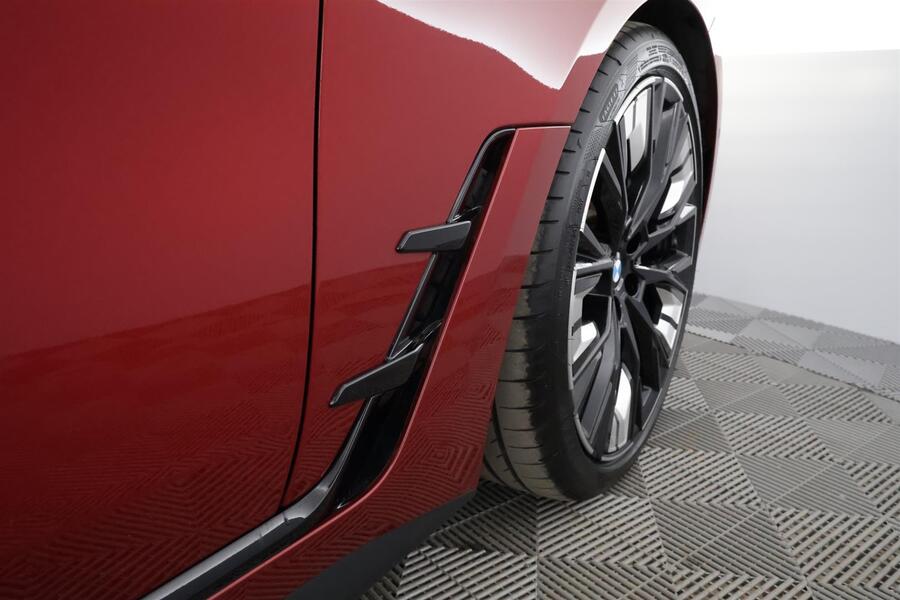 BMW i4 vaihtoauto