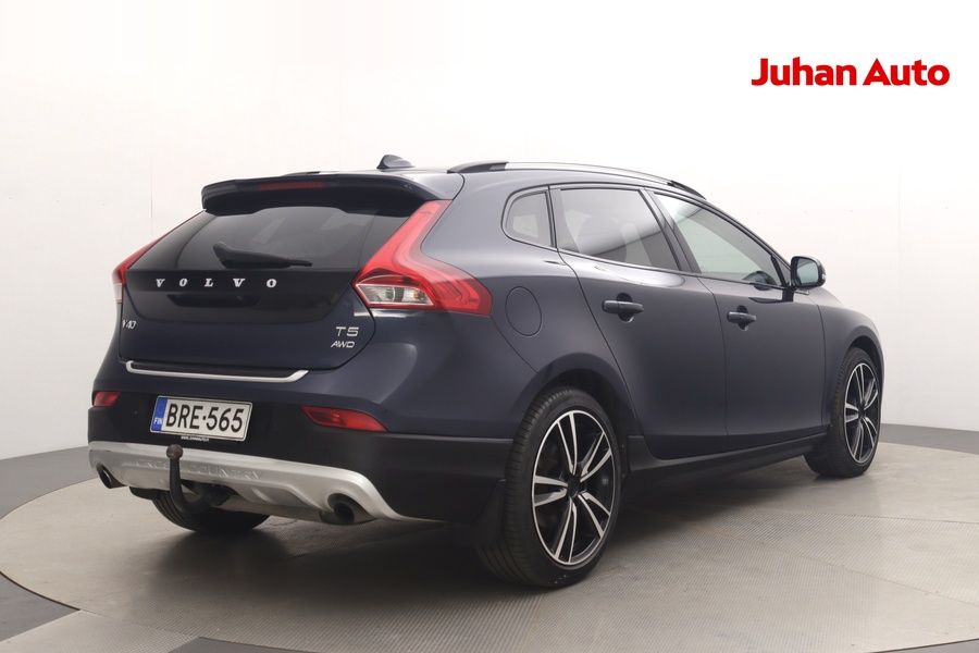 Volvo V40 Cross Country vaihtoauto