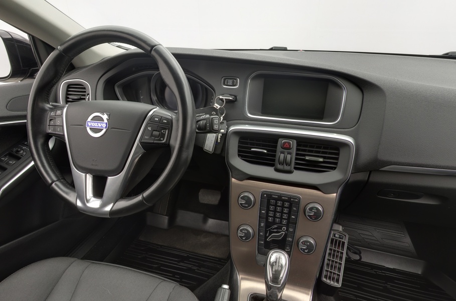 Volvo V40 Cross Country vaihtoauto