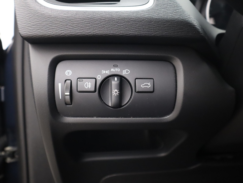 Volvo V40 Cross Country vaihtoauto