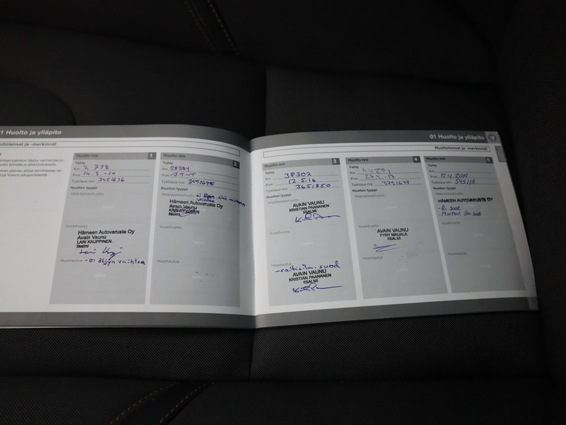 Volvo V40 Cross Country vaihtoauto