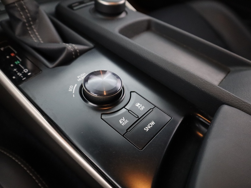 Lexus IS vaihtoauto