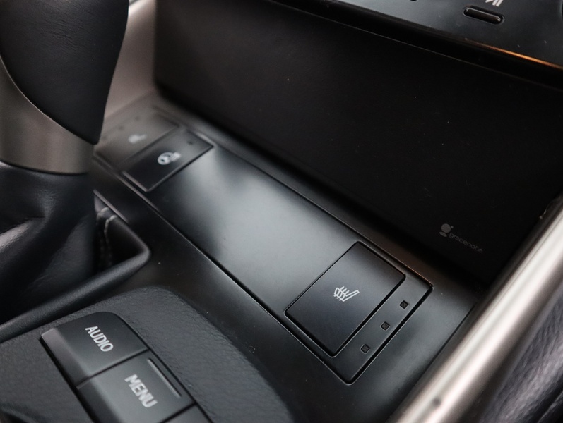 Lexus IS vaihtoauto