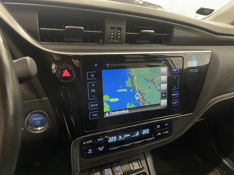 Toyota Auris vaihtoauto