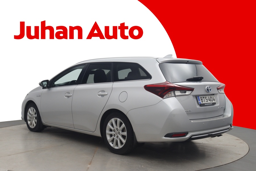 Toyota Auris vaihtoauto