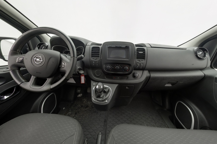 Opel Vivaro vaihtoauto