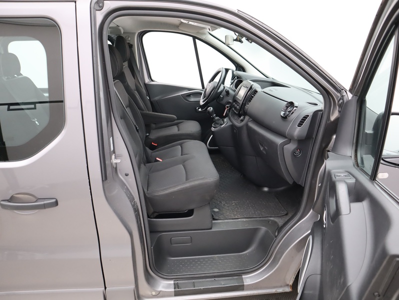 Opel Vivaro vaihtoauto